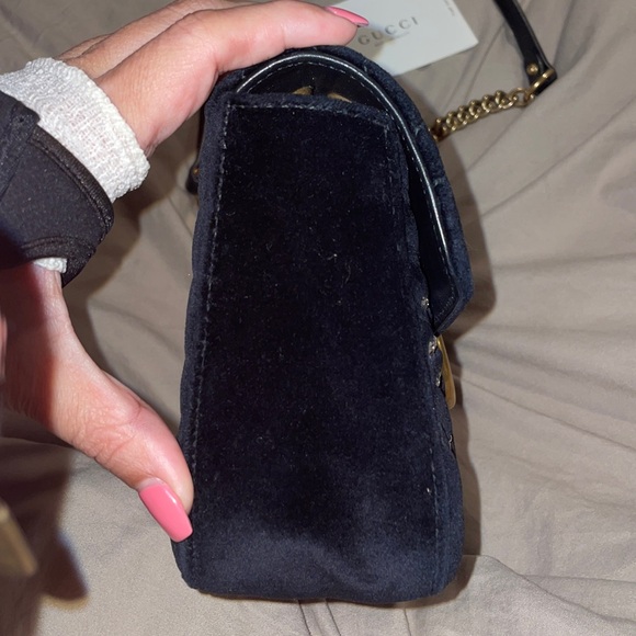 Gucci GG marmont crystal embellished velvet Crossbody bag - Picture 8 of 17